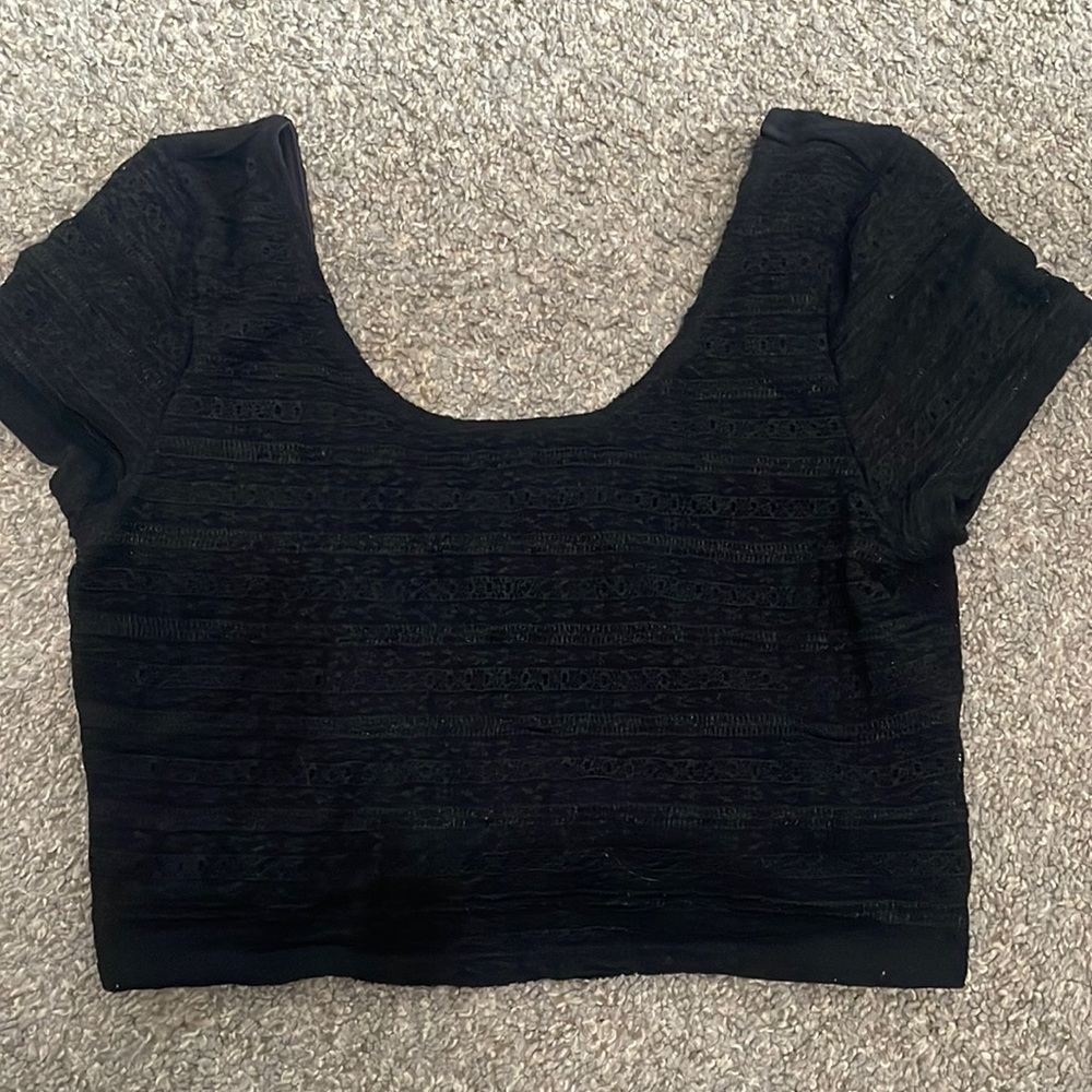 Black crop top